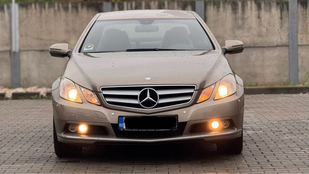Mercedes E 220 Coupe 204 CP automat