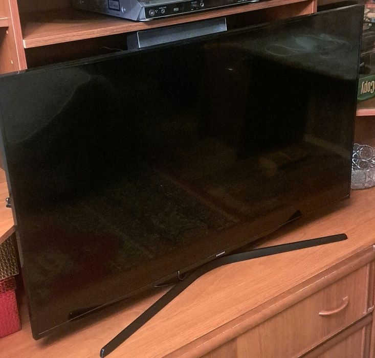 Телевизор Samsung UE48J6200AU