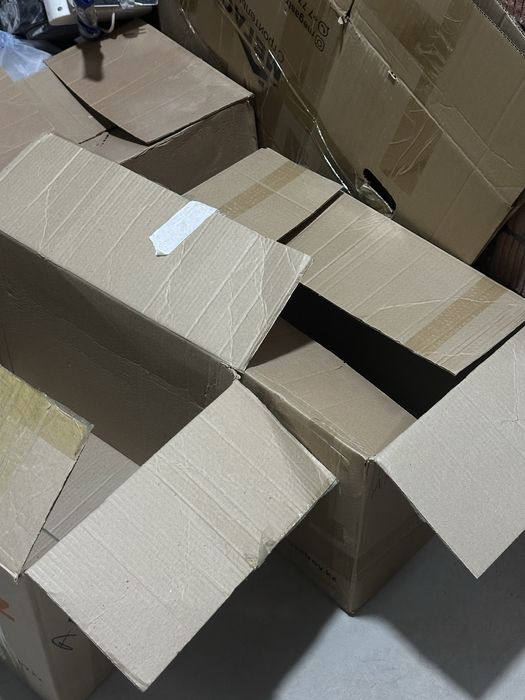 Отдам коробки 60х40