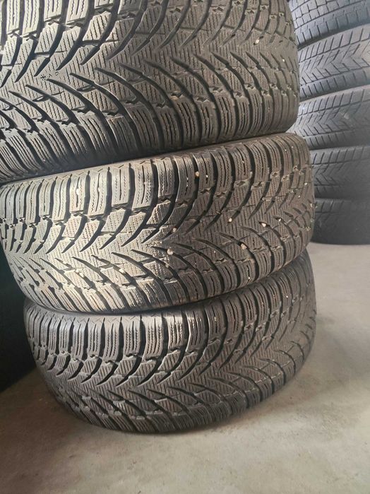 4бр.зимни гуми 235/55/18 Nokian