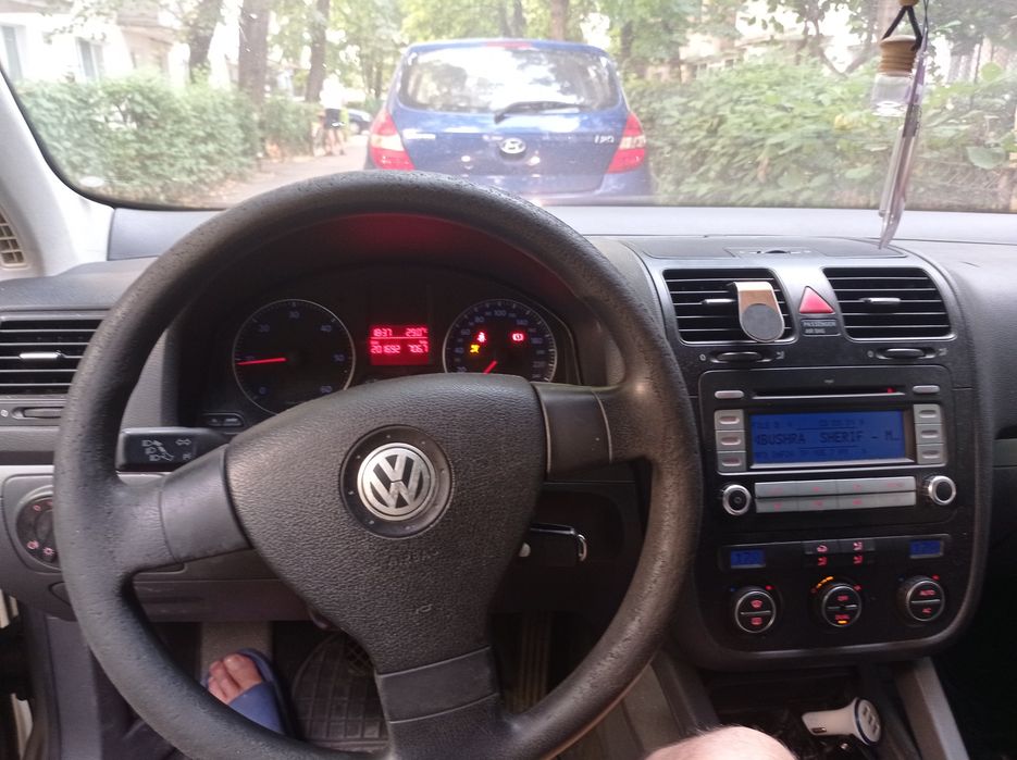 Vând Volkswagen Jeta