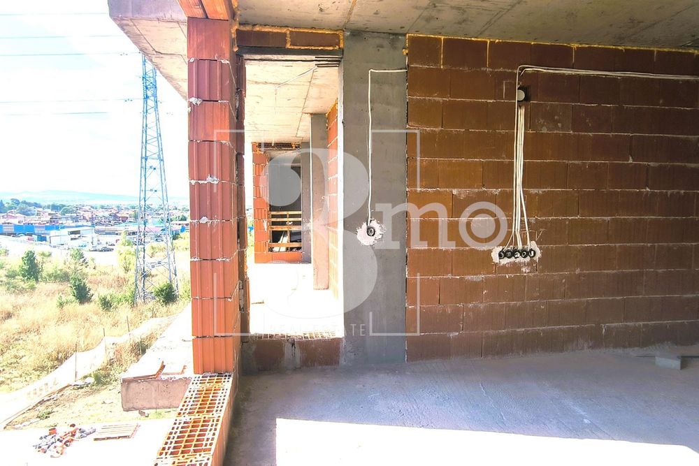 Продава се Двустаен апартамент в София, Люлин 5 - 62 кв.м за 1542 €/кв.м - Снимка #2