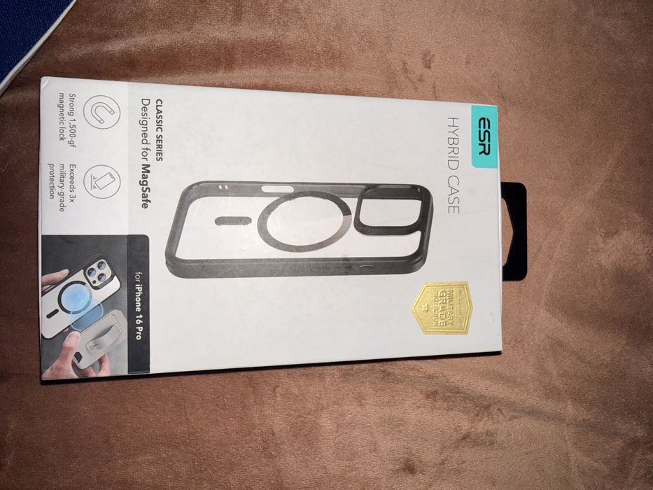 Vand husa de iphone 16 pro