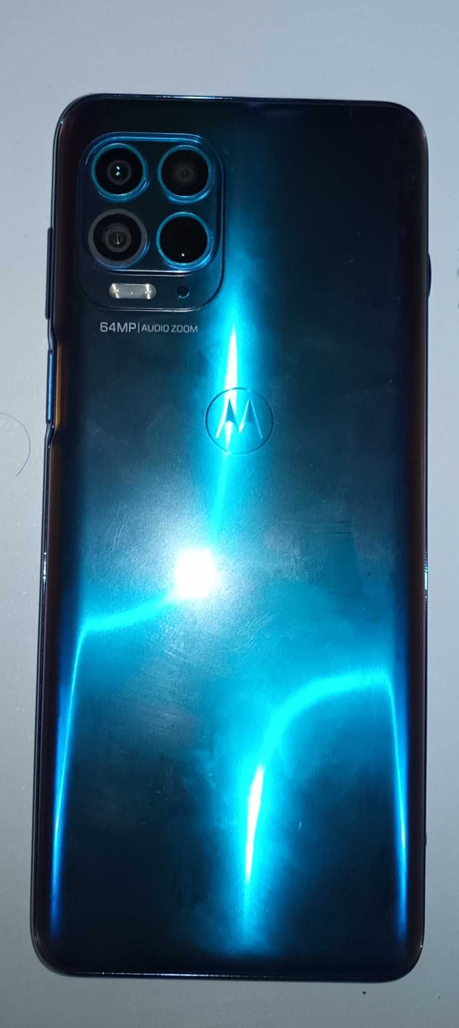 Motorola Moto G100