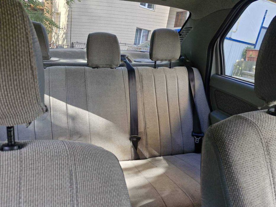 Vand Dacia Logan, 1.6 benzină, 137 000 Km, 1650e negociabil