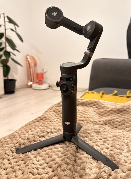 DJI Osmo Mobile 6