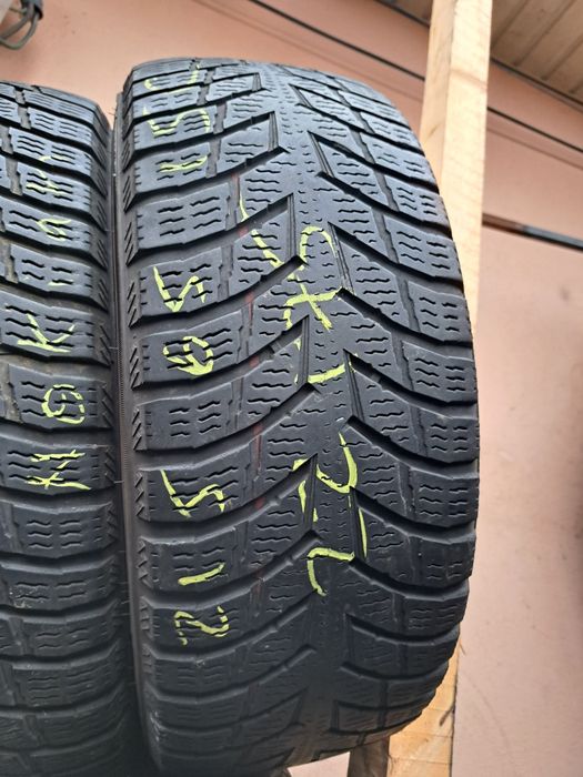 2 anvelope 215/65 R15C  Nokian