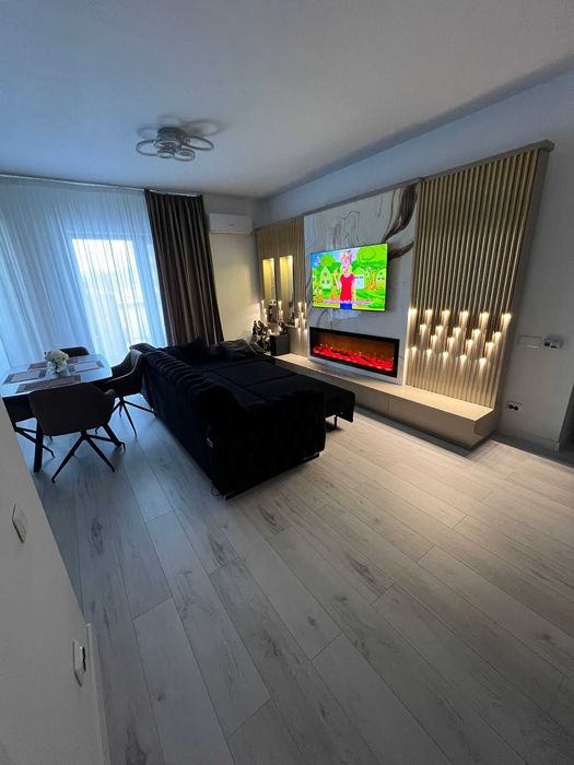 Vand apartament spatios, cu loc de parca, terasa mare in complet VAMT