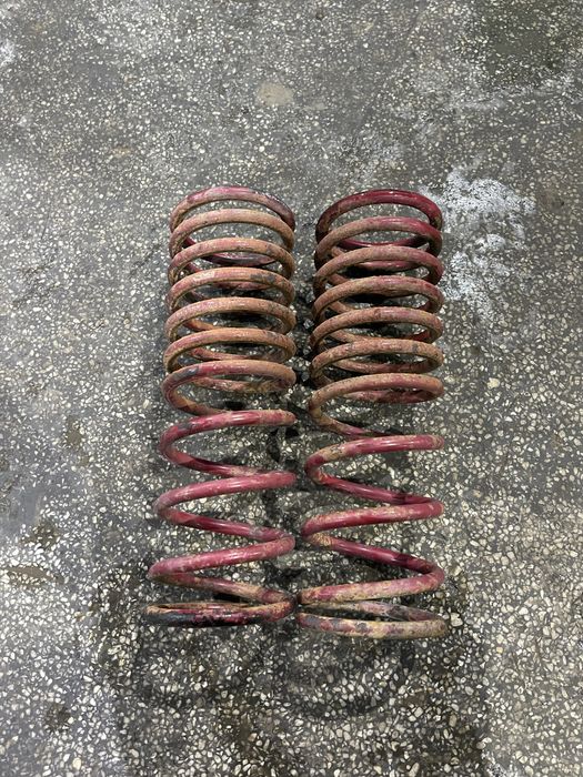 Пружини за Terrano 2