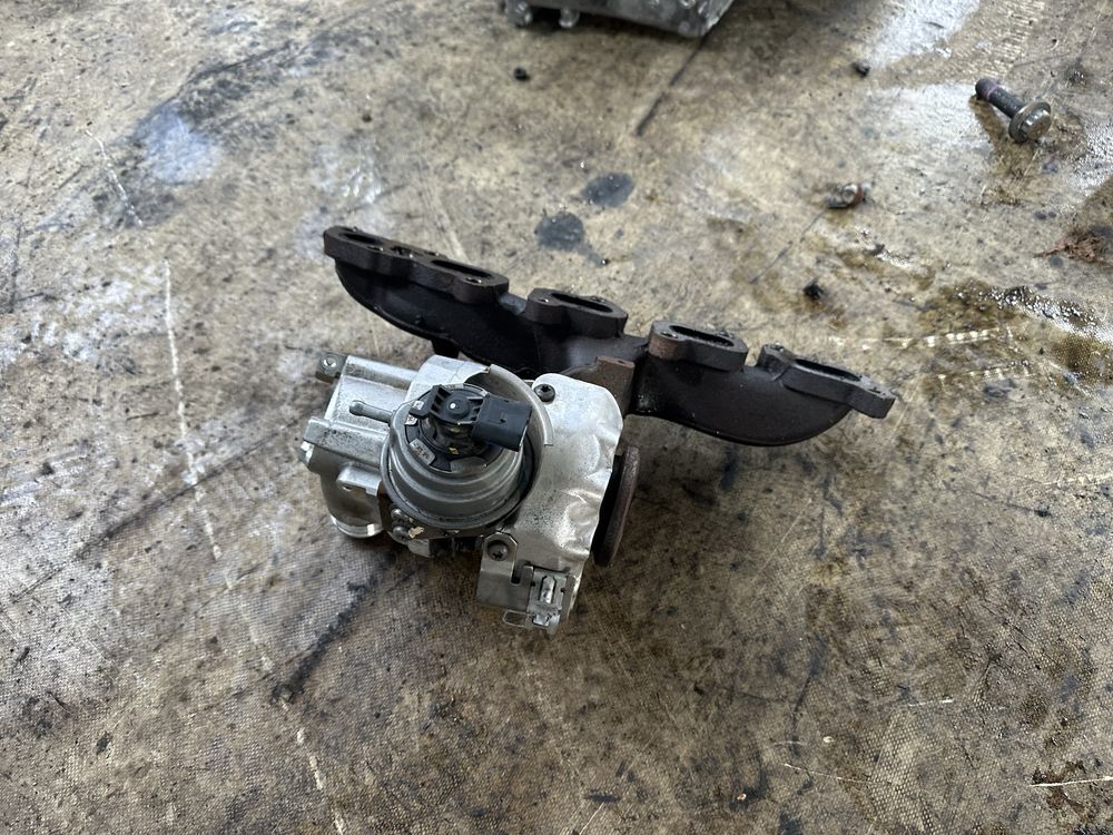 04L 253 016 H Турбо за 1.6tdi- CLH - Seat,Audi,VW,Skoda