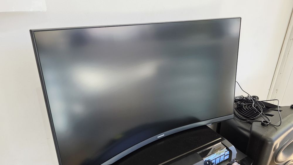 Геймърски монитор Samsung Odyssey