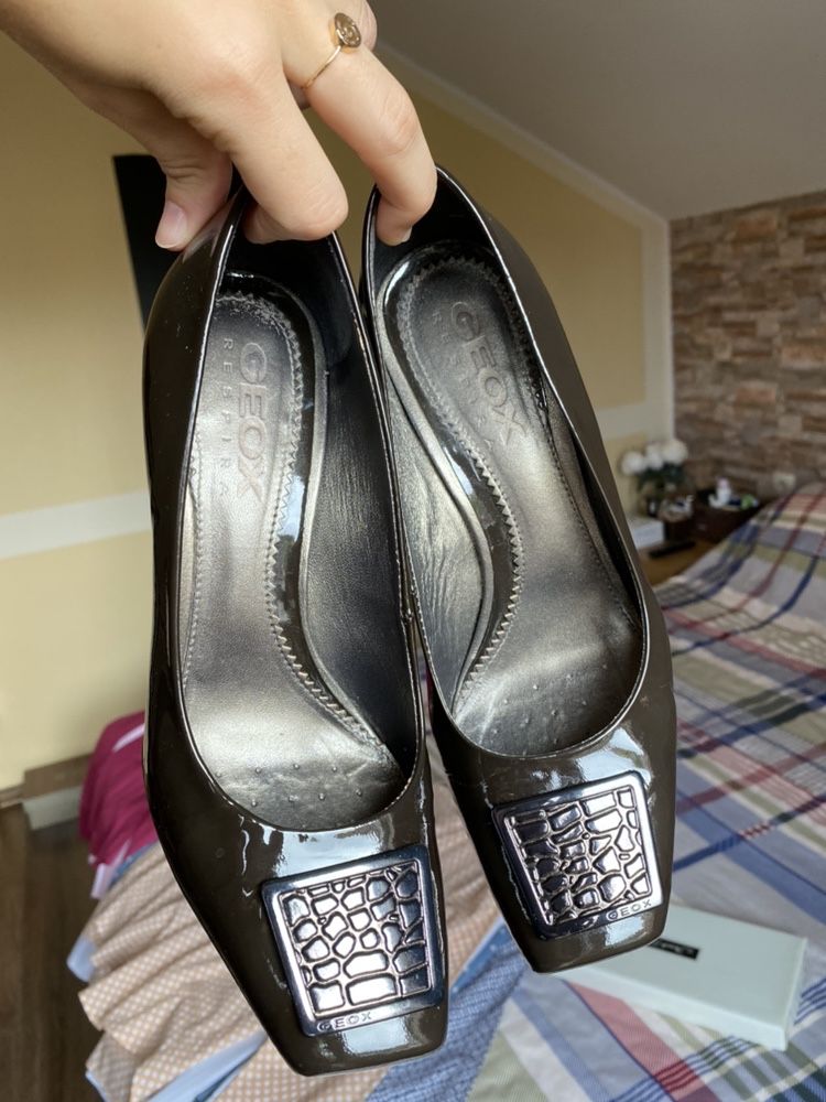 Pantofi Geox( Zara, Tezyo)