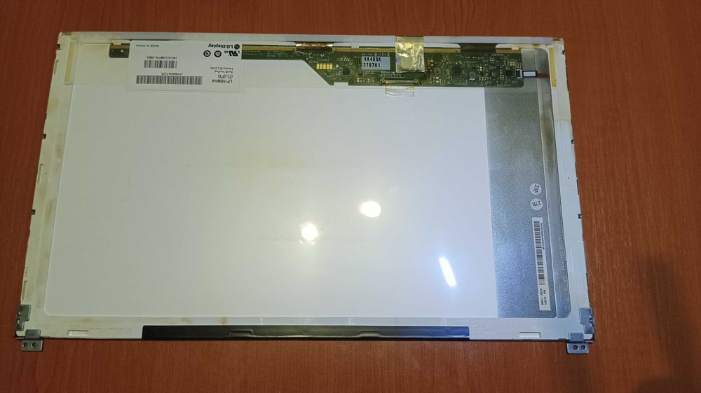 Display Laptop 15.6" LG LP156WH4 (TL)(P2) – cu cameră, din Asus X55C