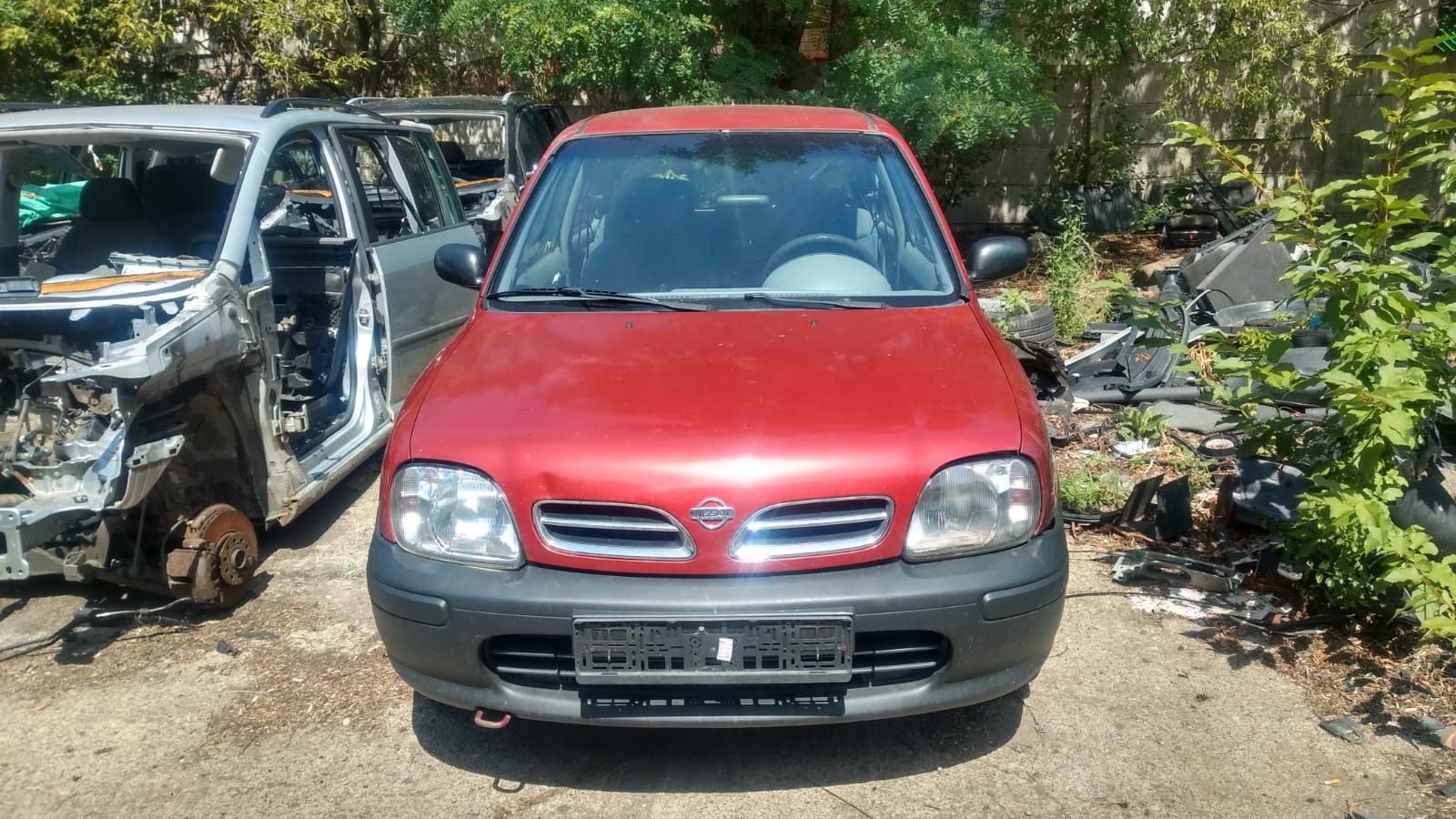 Dezmembram nissan micra 1.0 i