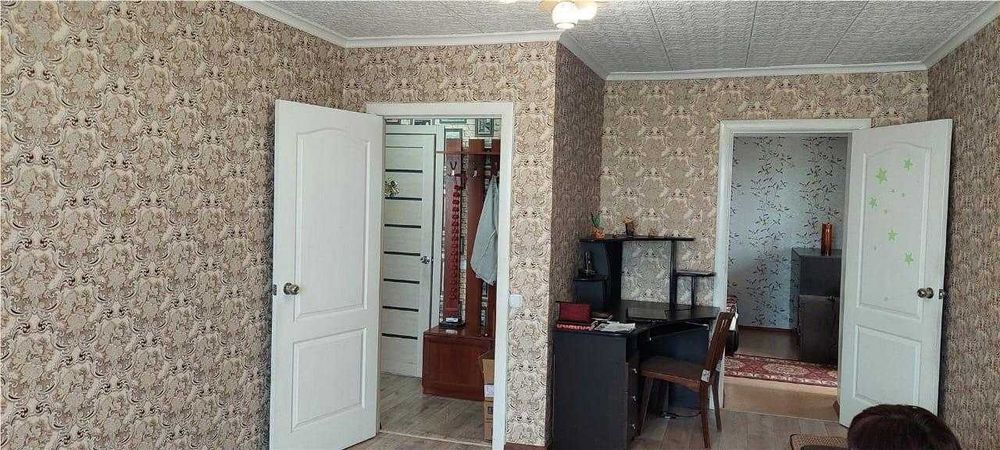 Продаётся 2х-комнатная квартира в кирпичном доме по ул. Анжерская