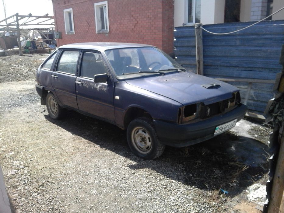 Продам на запчасти иж ода