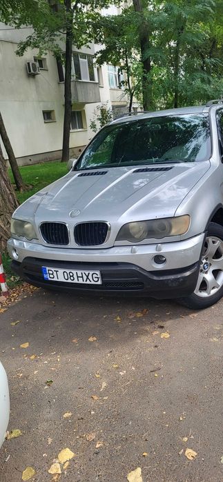 X5, 2002, stare foarte buna în ciuda vârstei, absolut nu pierde ulei