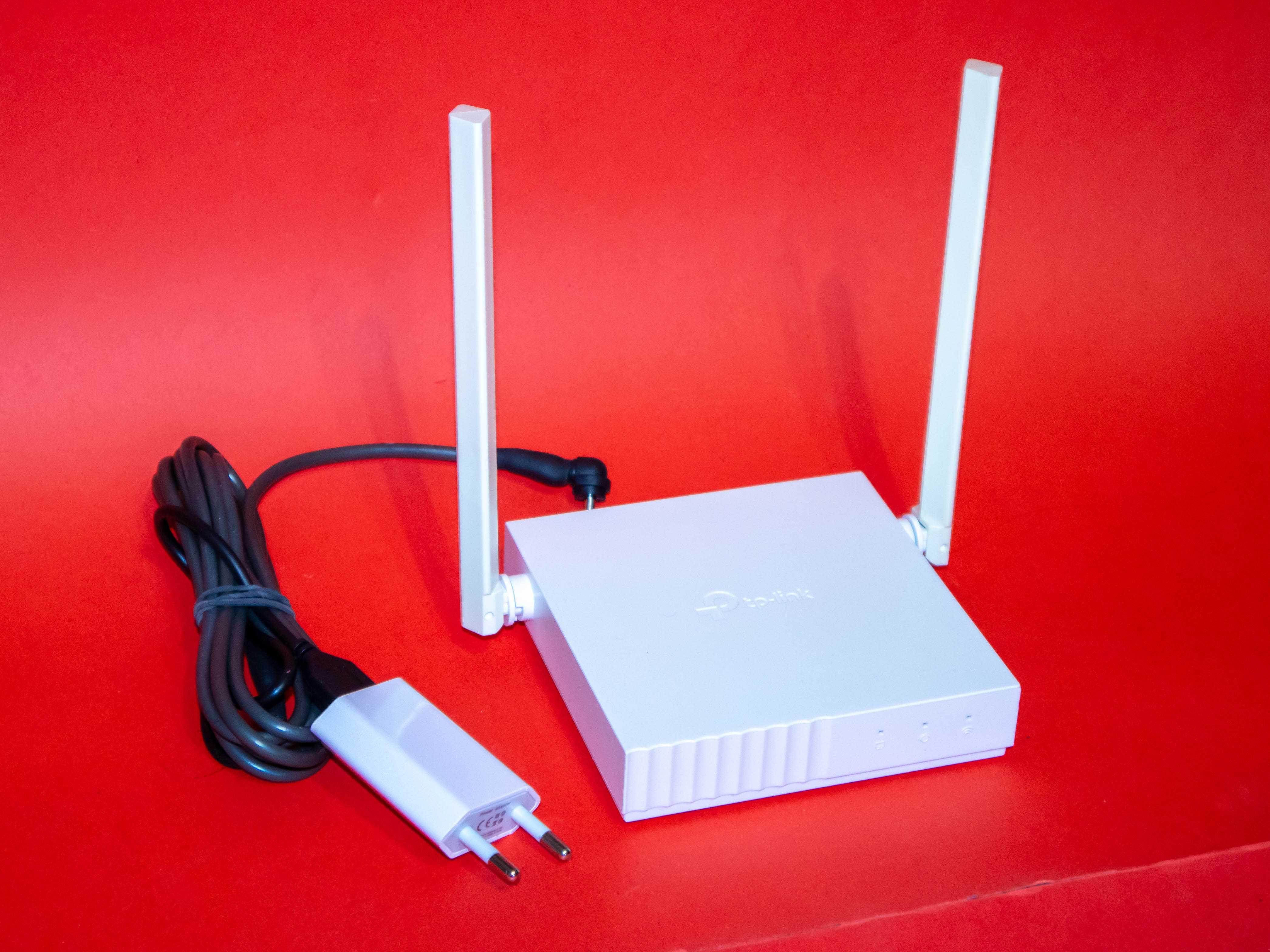 TP-Link TL-WR844N — Безжичен N Рутер 300 Mbps, 4 LAN порта, 2 антени