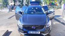 Vând Volvo XC60 2015