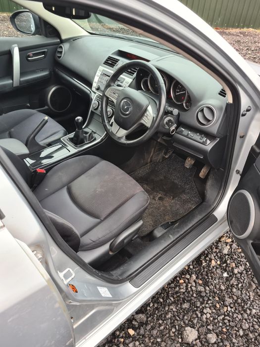 Bara spate completă Mazda 6 hatcback 2010