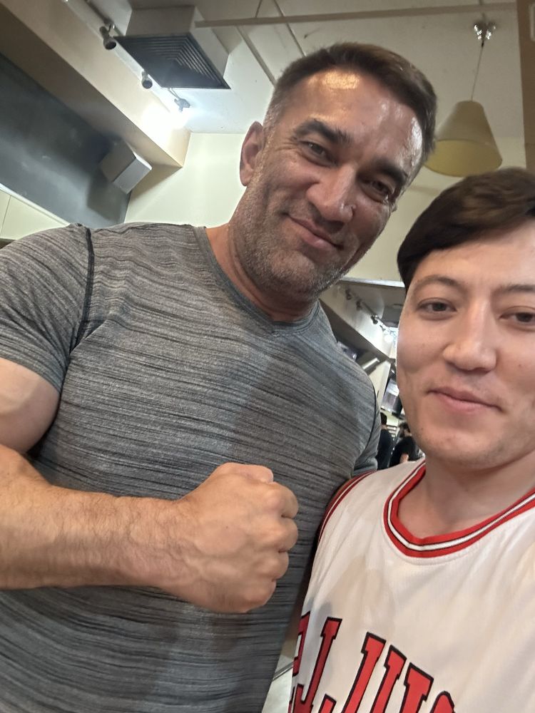 Shaxsiy trener sifatida o'rgataman (bodybuilding) tosh ko'tarish (gym)