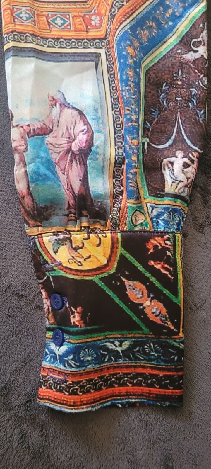 Дамска сатенирана риза