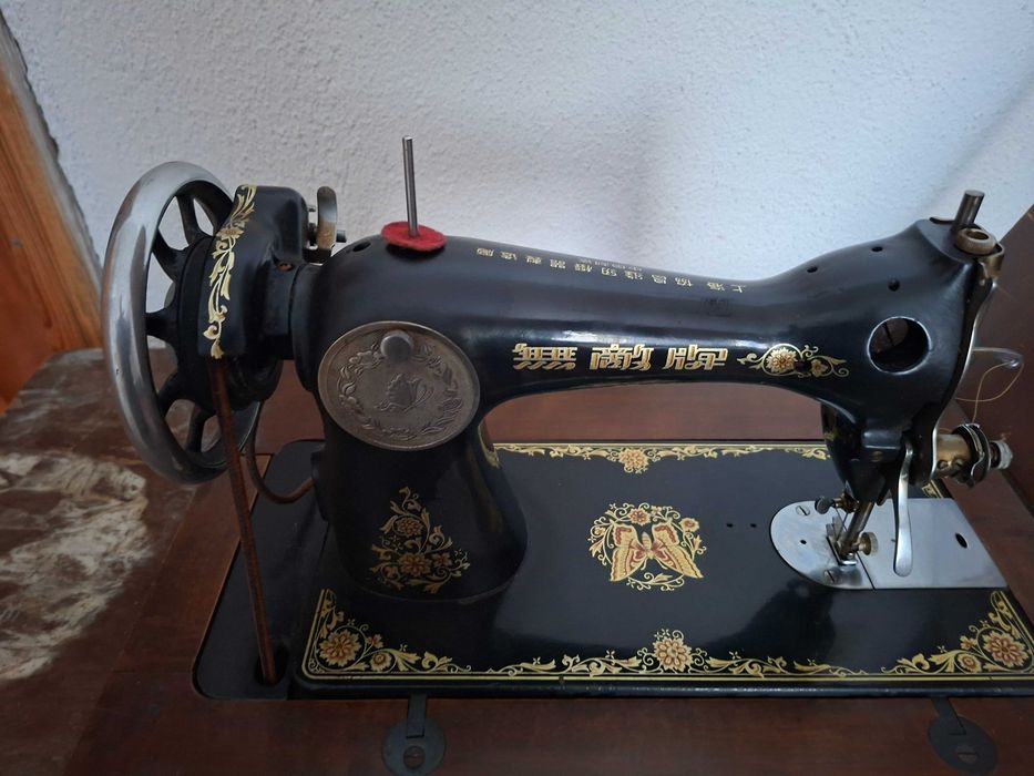 Стара машина за шиене