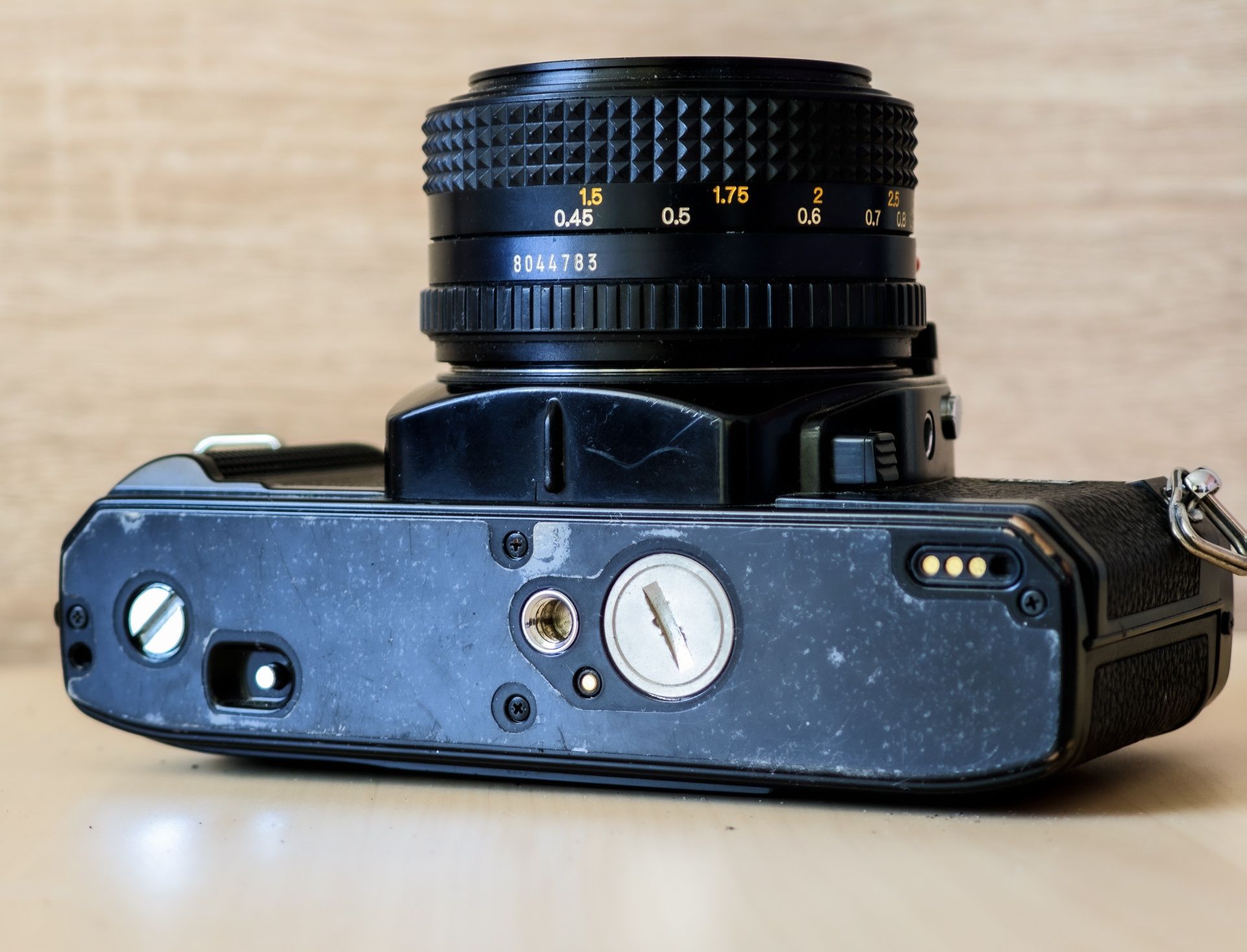Minolta X700 (50mm F1.7)