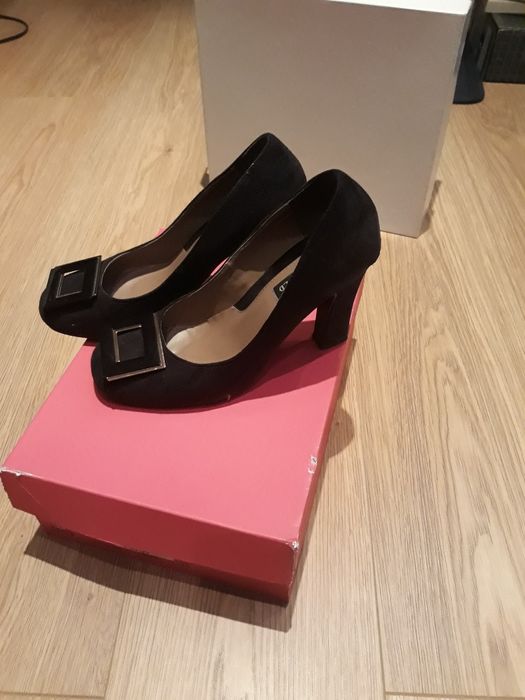 Pantofi eleganti nr 37