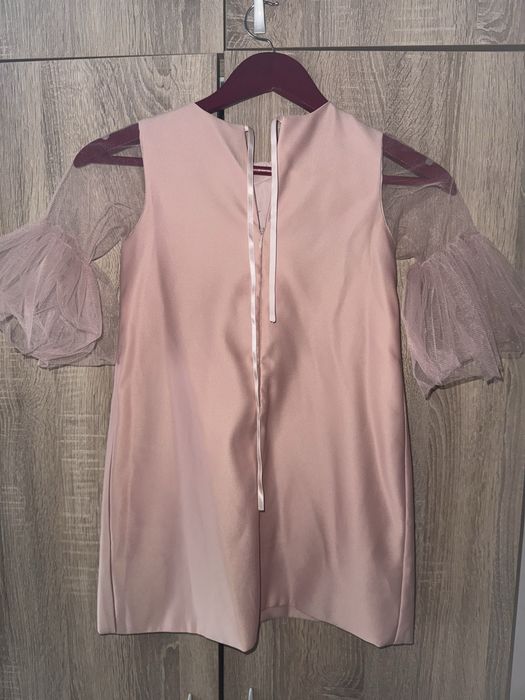 Официални детски рокли за 6-8 г