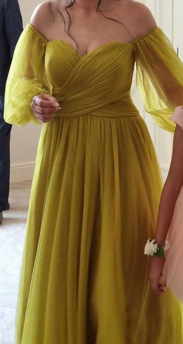 Vând rochie superbă de nașă