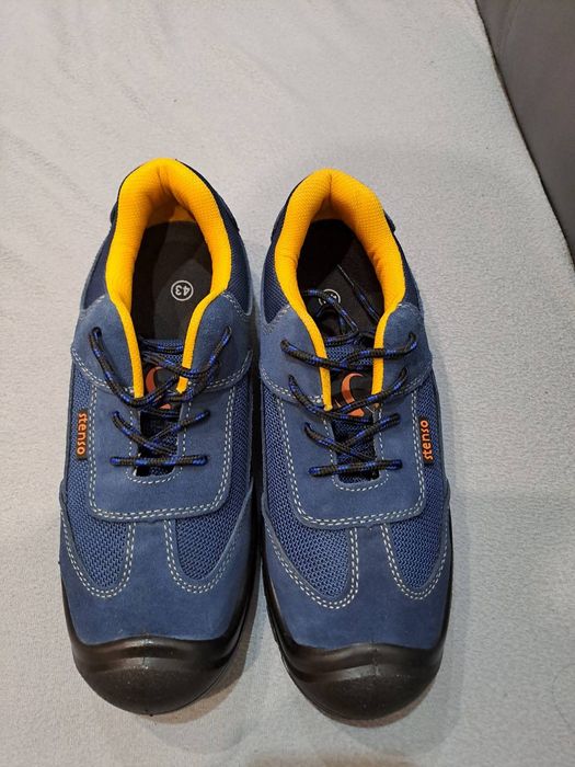 Работни обувки 42 номер