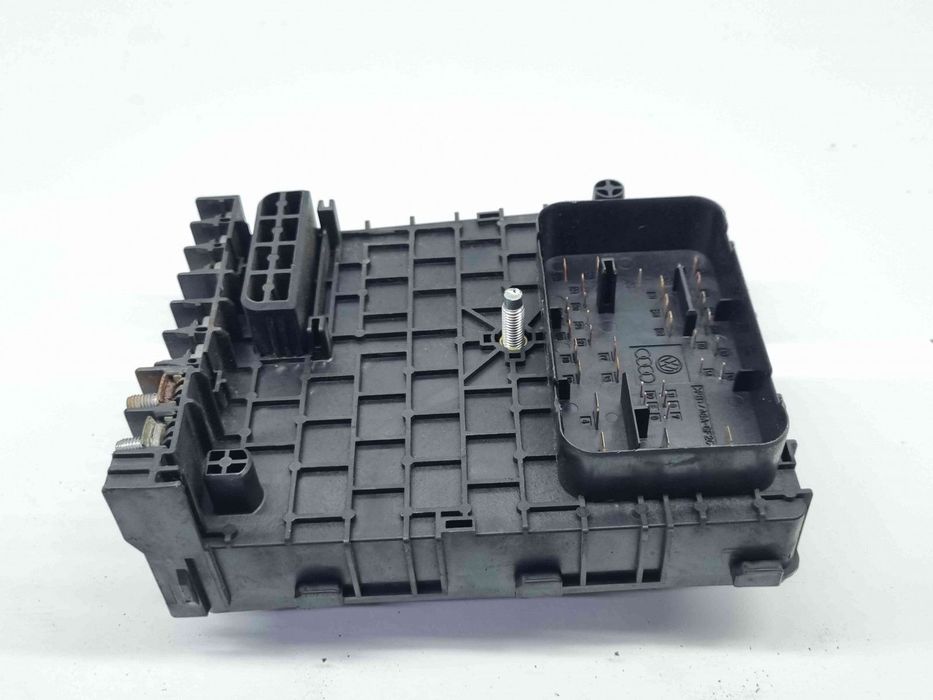 Panou sigurante Volkswagen Passat B6 (3C2) [Fabr 2005-2010] 3C0937125