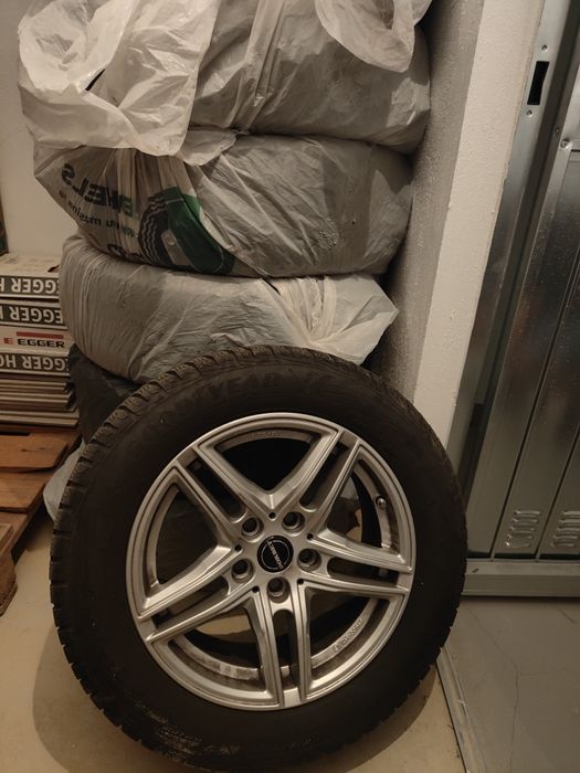 Jante borbet r16 cu cauciucuri de iarna Goodyear