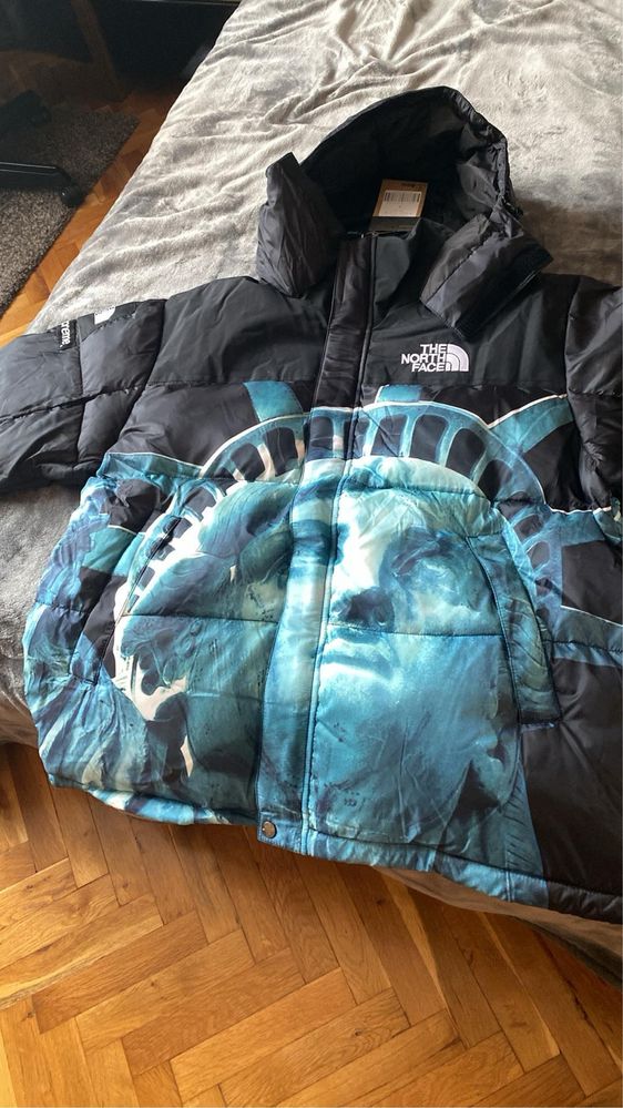 The North Face x Supreme L