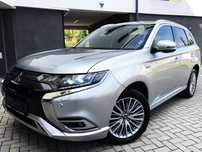 Mitsubishi Outlander 2.4 PlugInHybrid/4x4/Automata/Camera/Led/Alcantara/Navi/Distronic/Eu6