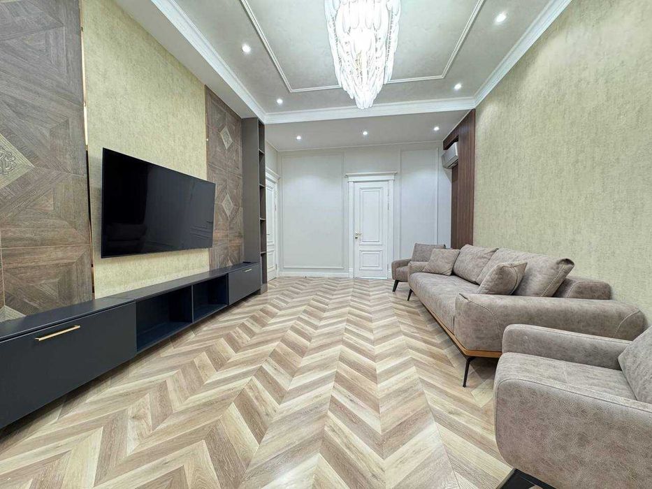 Продаётся 4-х комнатная квартира в ЖК London