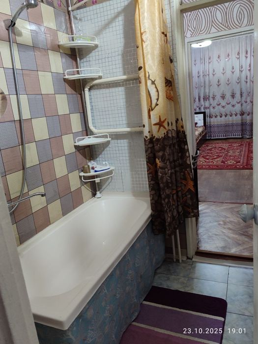 Сдаётся 3х комая квартира  семейным, техника имеется. Чиланзар 19 й кв