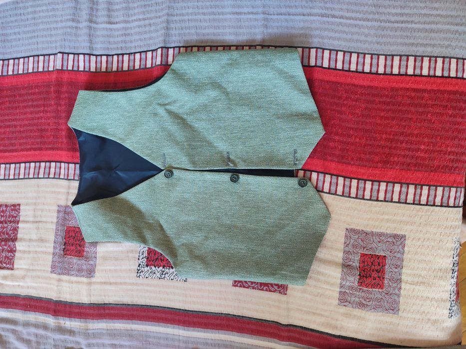 Costum de baieti