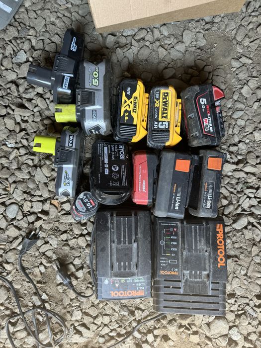 Acumulator milwaukee 5ah,ryobi 5ah,2ah,dewalt 5ah