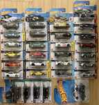 Mainute Hot Wheels 2023/2024 Porsche,Nissan,Honda,Ford,Dodge,Subaru