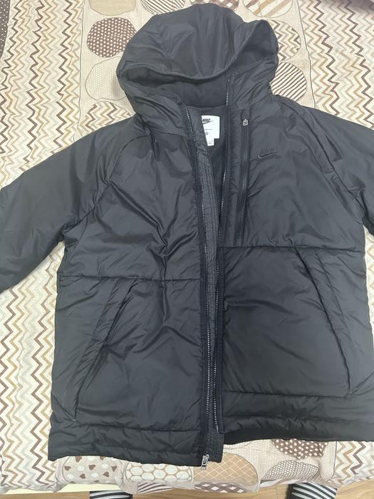 Geaca nike marimea L