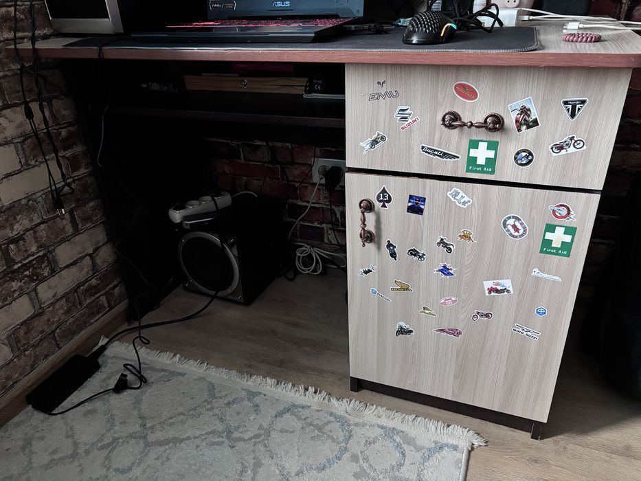 Стол ученический