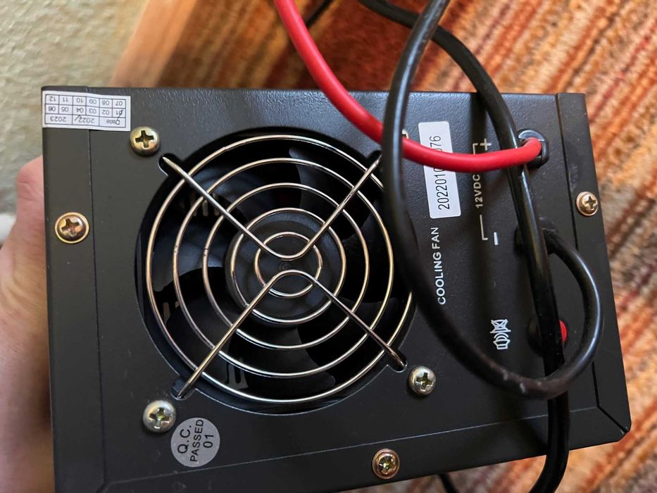 Pachet sursa stabilizatoare cu baterie