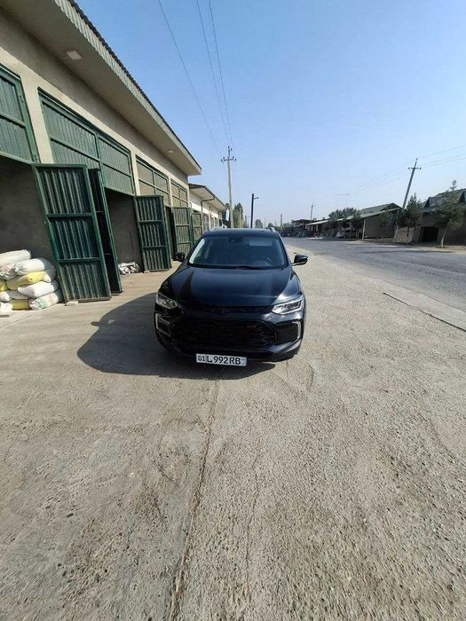 Tracker sotiladi