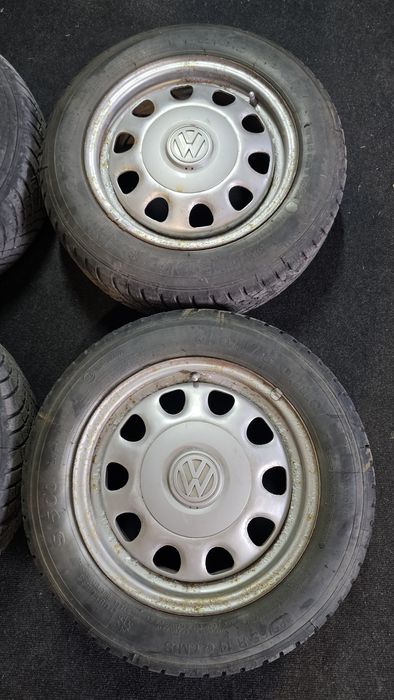 Set roti tabla originale Volkswagen Golf 3 / Vento  / Passat B4 etc

R