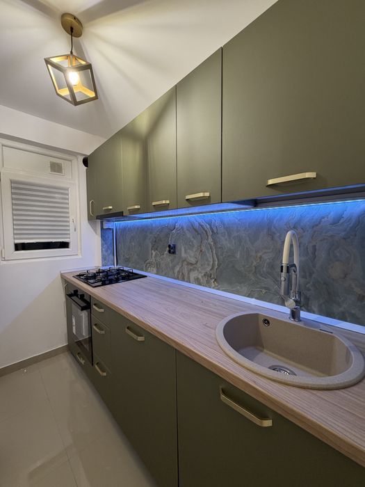 Vand Apartament 2 Camere Brancoveanu-Semenic-Luica