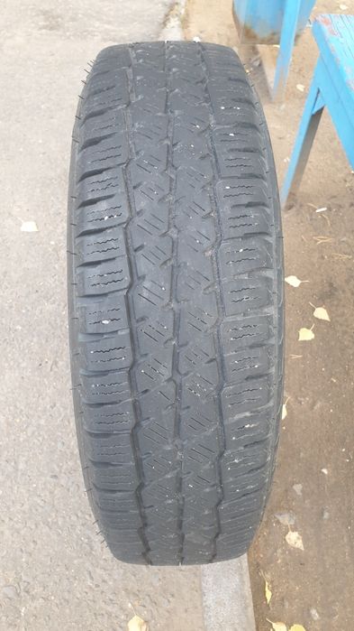 Продам шины на газель