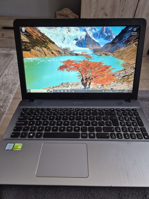 Laptop gaming Acer i7, 8gb RAM, Nvidia MX920