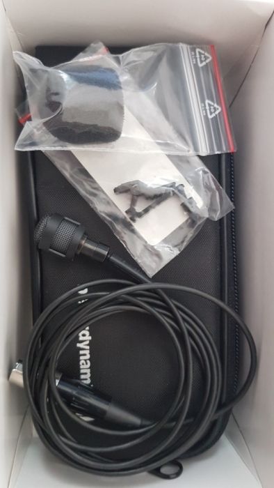 Microfon